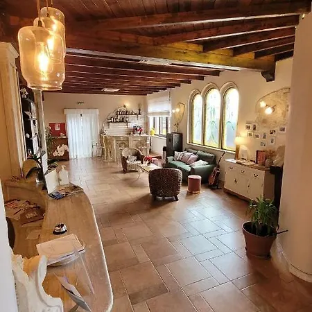 Domus Romulea 3*