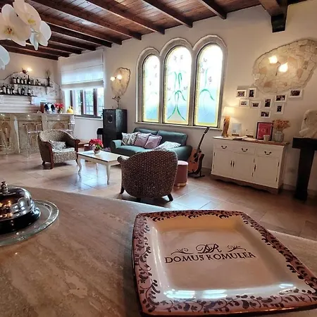 Domus Romulea Hotel 3*