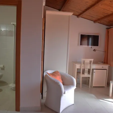Domus Romulea 3*