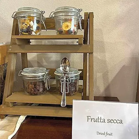 多莫斯洛穆列亚酒店 Bisaccia
