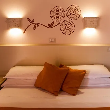 Hotel Domus Romulea 3*